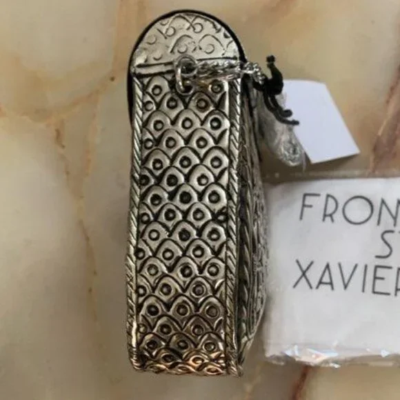 From St Xavier  Metal Atria Clutch/ Crossbody - Picture 10 of 11